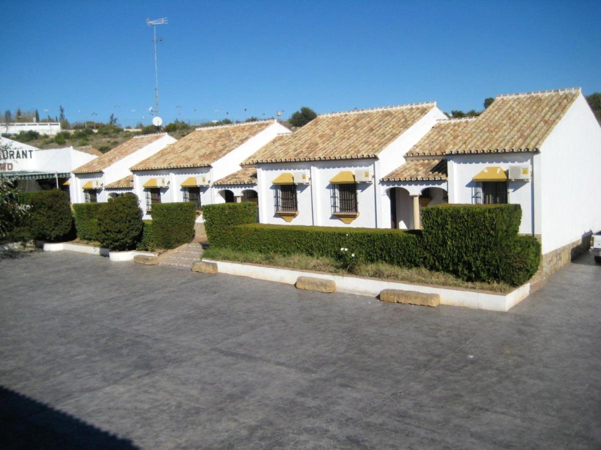 Charming House In Hornachuelos With Shared Pool Bagian luar foto